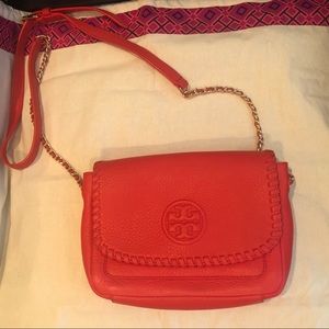 EUC Tory Burch crossbody purse